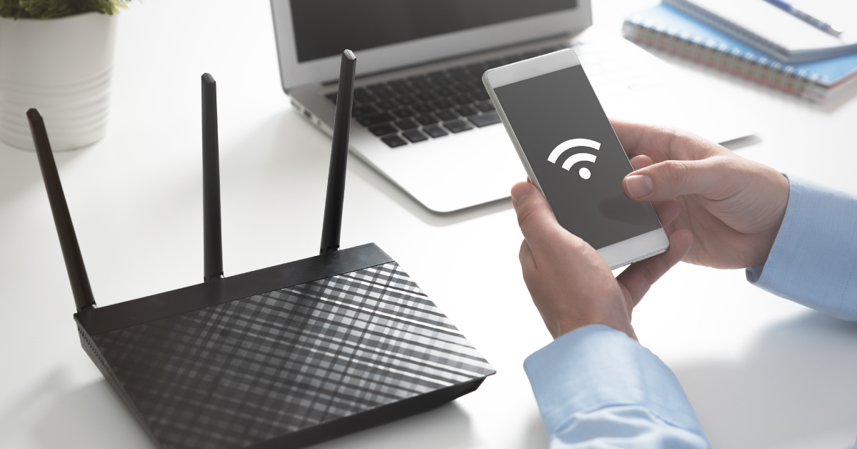 スマホでwifiをつなげているイメージ画像